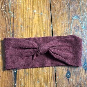 Pieces Burgundy Knotted Headband